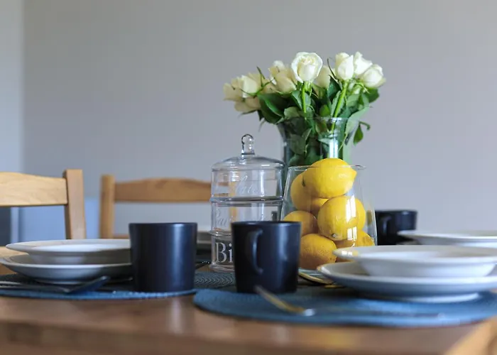 Sea Zone Climatic Apartament By The Bay *